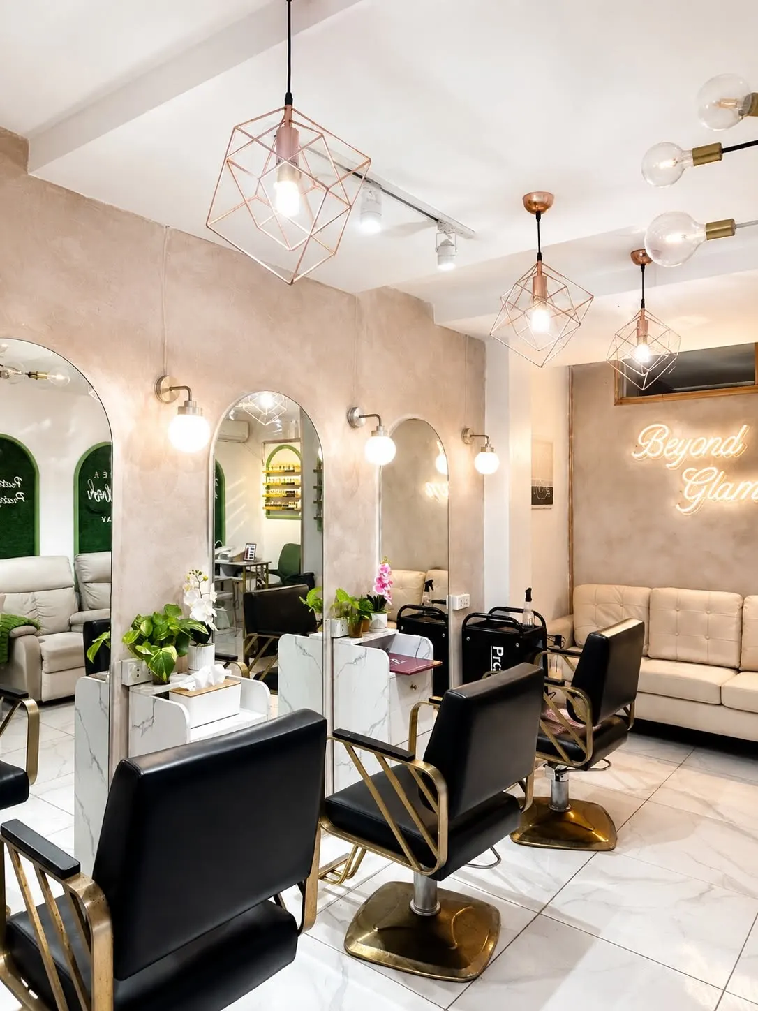 Beyond Glam Hair & Nails Studio photo 4