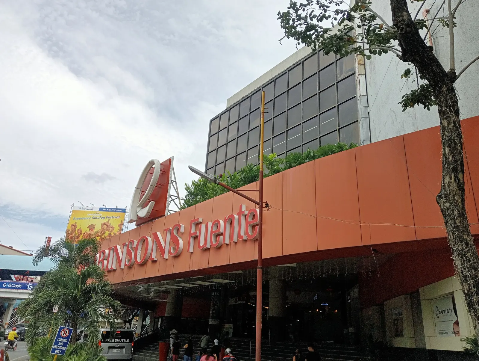 Robinsons Fuente
